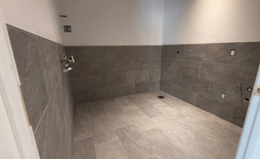 After Restrooms Warehouse Los Angeles_CA